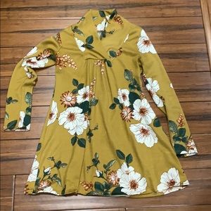 Hello Miz maternity sweater size small